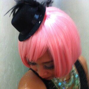 Meet your Posher, Roxy